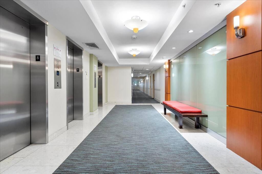 Beachfront 2 Bedroom At Tides Hollywood 8Th Floor 외부 사진
