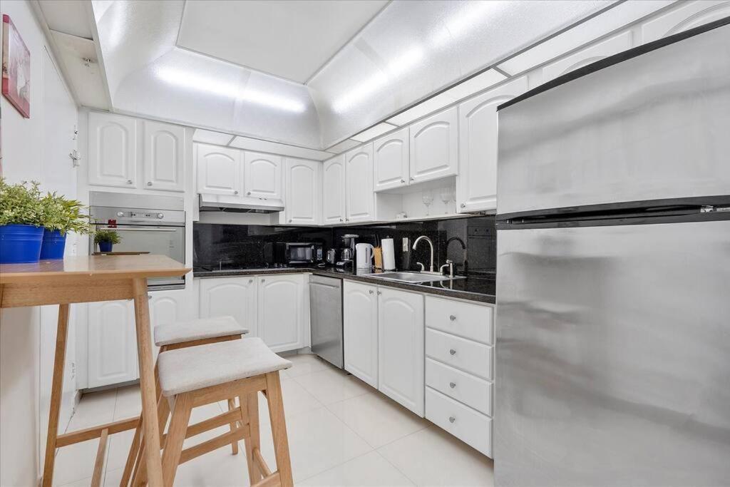 Beachfront 2 Bedroom At Tides Hollywood 8Th Floor 외부 사진
